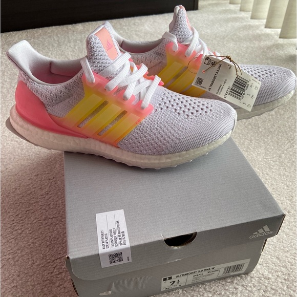 Adidas Ultraboost 5.0 DNA sneakers - Picture 5 of 11